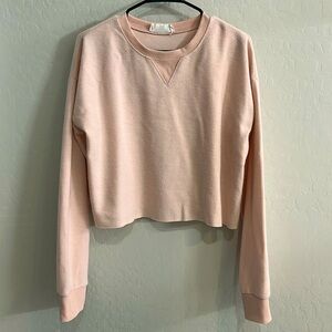 Double Zero Lovely Large pink cropped long sleeve sweater. Worn once.